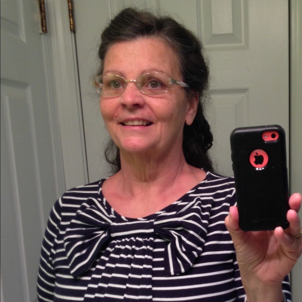 Meet your Posher, Carole